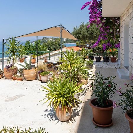 Beachfront Comfort Apartment Nives Tučepi Dış mekan fotoğraf