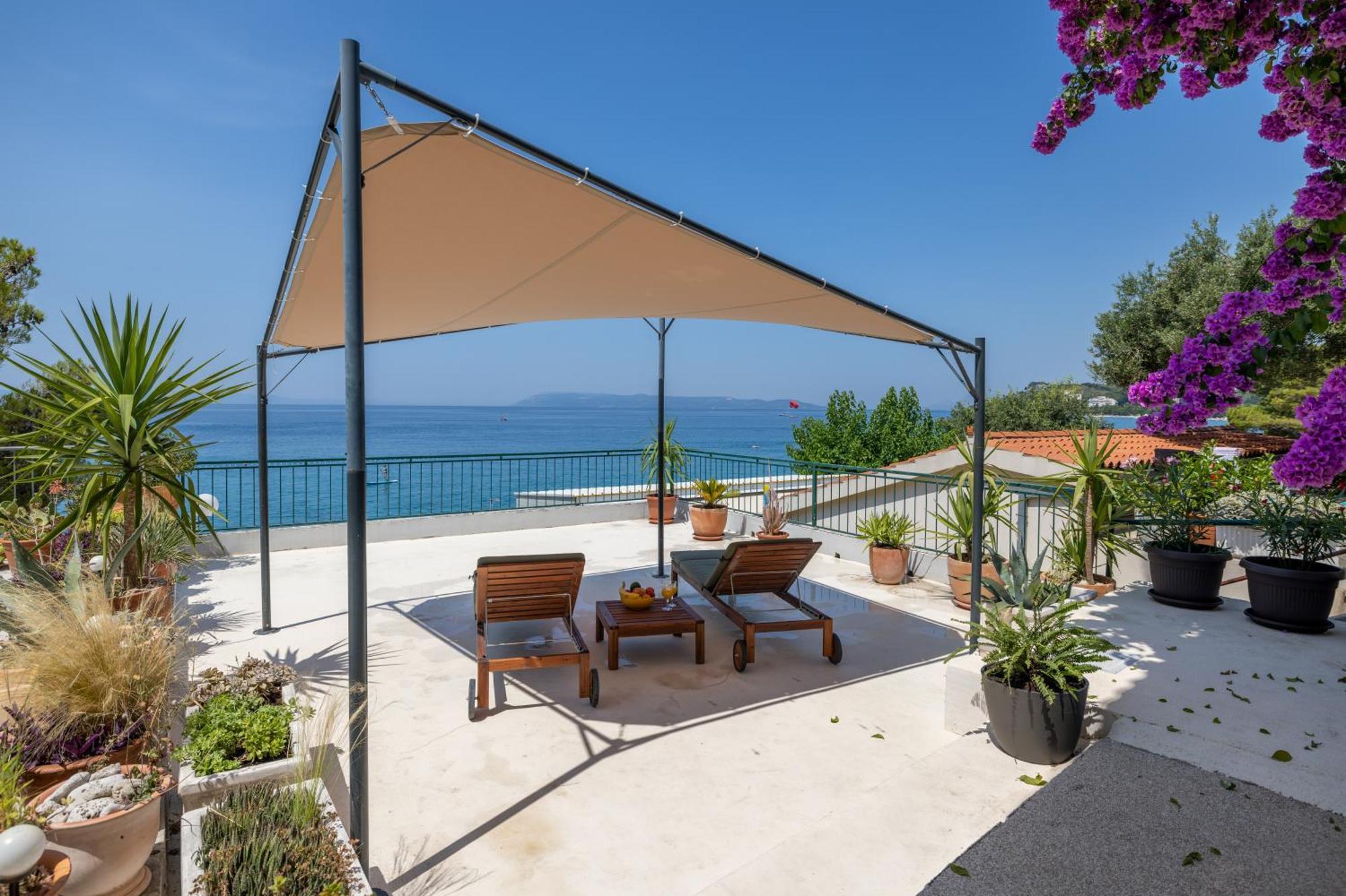 Beachfront Comfort Apartment Nives Tučepi Dış mekan fotoğraf